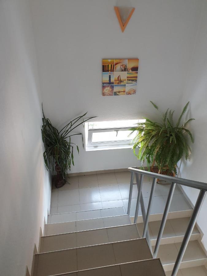 Guest House Taligarov Pomorie Exterior photo