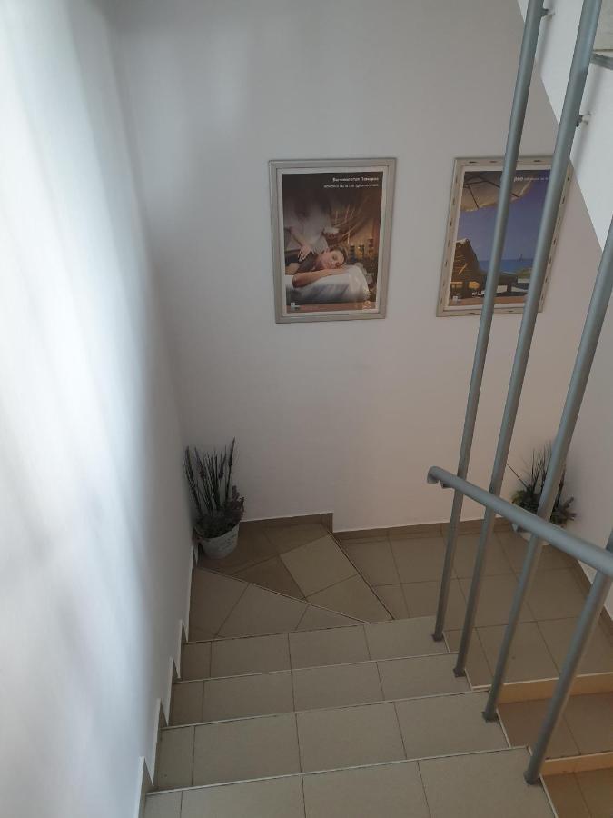Guest House Taligarov Pomorie Exterior photo